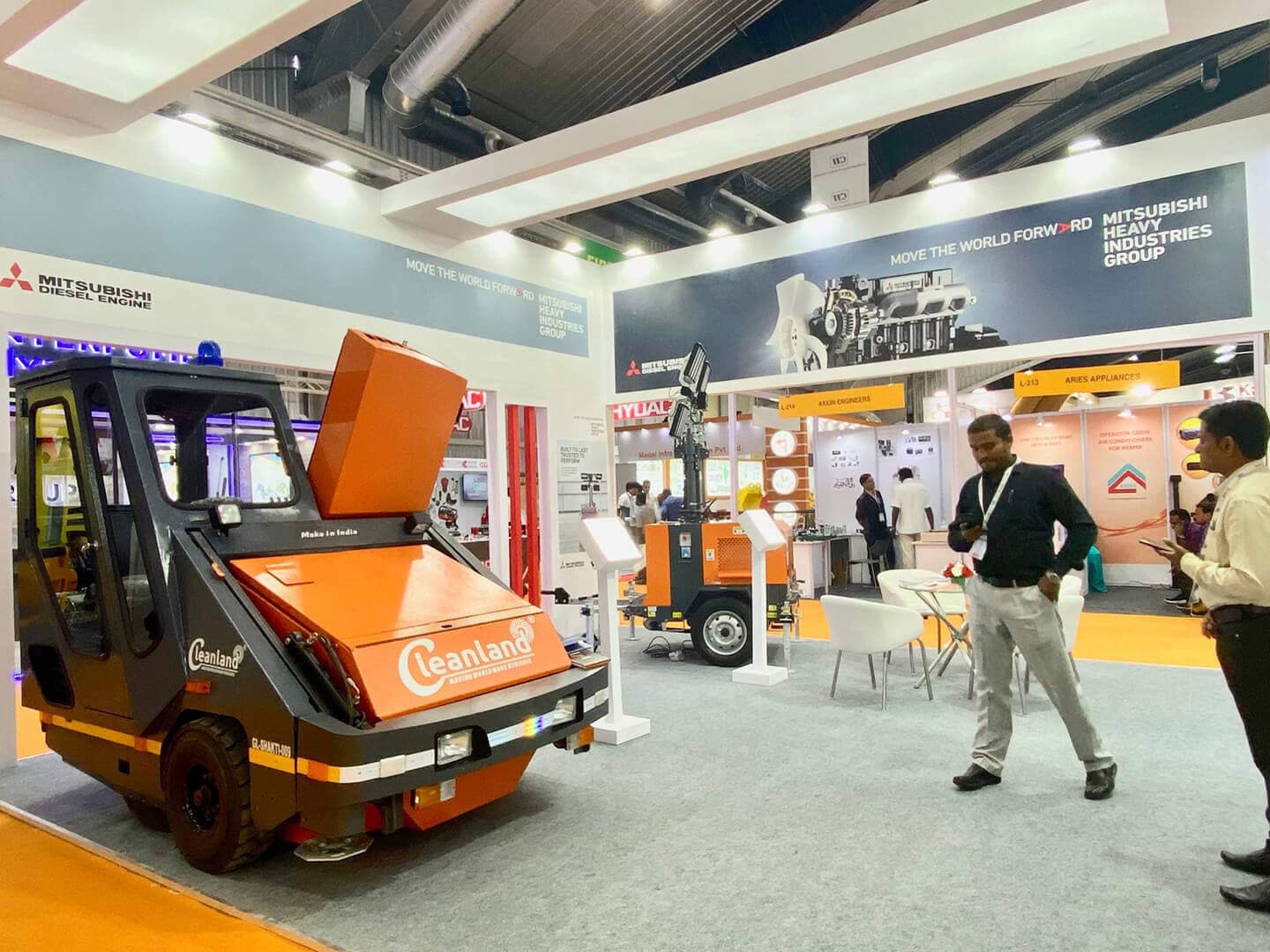 creative exhibition stall design